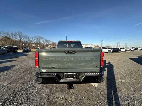 Used 2025 Chevrolet Silverado 2500 LT w/ Trail Boss Package image 6