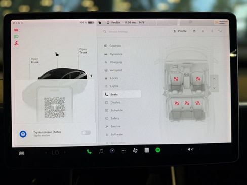 Used 2021 Tesla Model Y Long Range AWD/4WD image 19