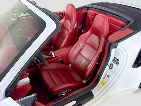 Used 2015 Porsche 911 Turbo S AWD/4WD image 14