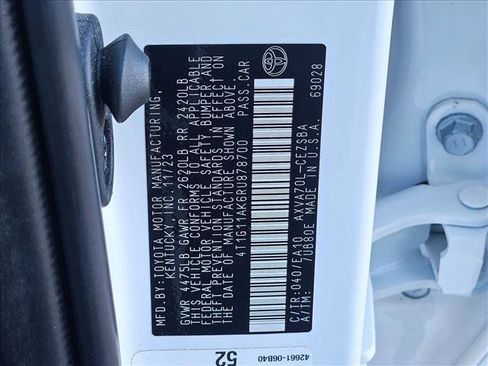 Used 2024 Toyota Camry SE image 24