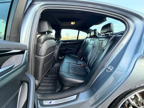 Used 2018 BMW M550i xDrive w/ Driving Assistance Package image 23