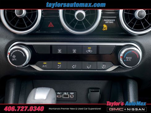 Used 2023 Nissan Sentra SV FWD image 17