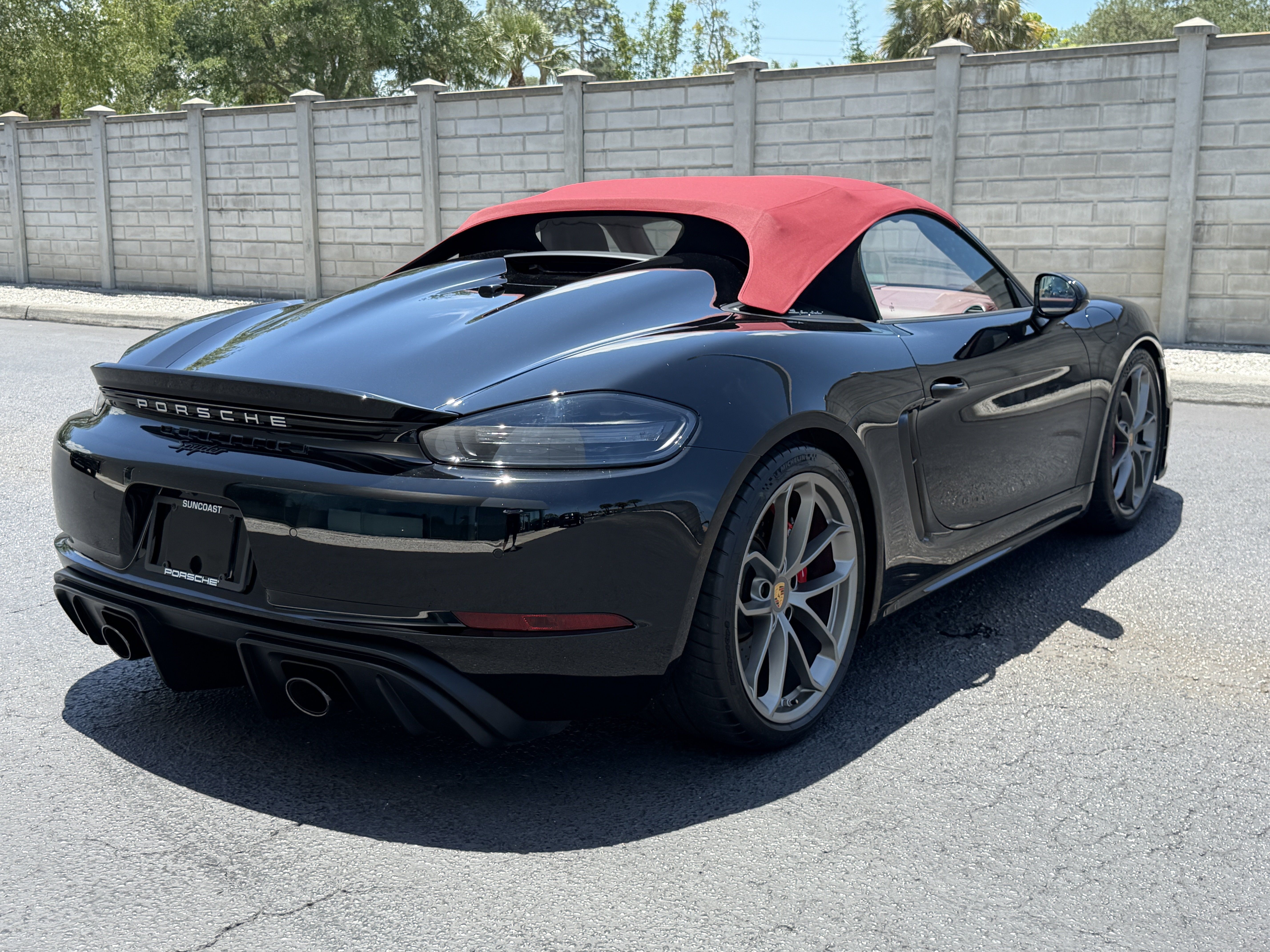 Certified 2022 Porsche 718 Boxster Spyder RWD image 6
