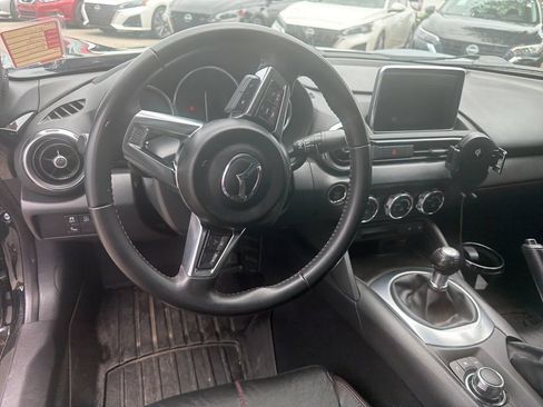 Used 2016 MAZDA MX-5 Miata Grand Touring RWD image 14