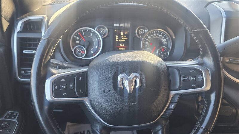 Used 2024 RAM 3500 Big Horn AWD/4WD image 14