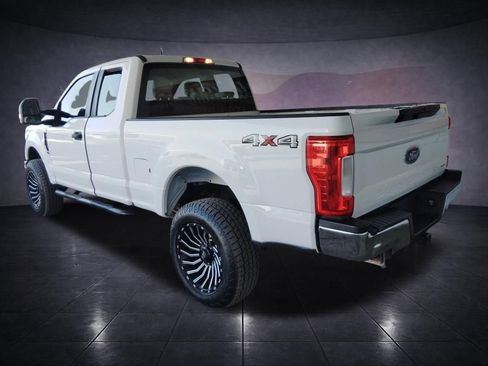 Used 2018 Ford F350 XL AWD/4WD image 3