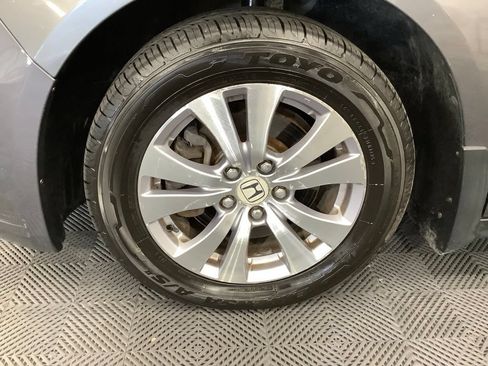 Used 2014 Honda Odyssey EX-L image 3