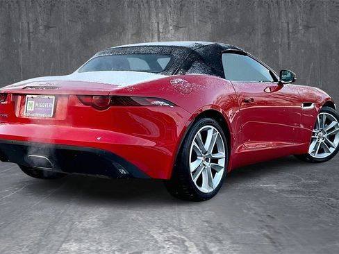Used 2018 Jaguar F-TYPE Convertible image 6