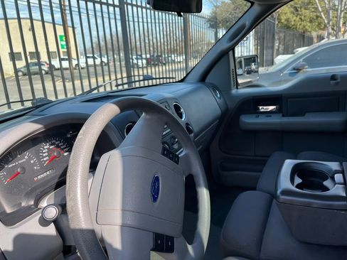 Used 2004 Ford F150 XLT image 7