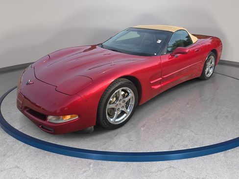 Used 2004 Chevrolet Corvette Convertible w/ Preferred Equipment Group RWD image 1