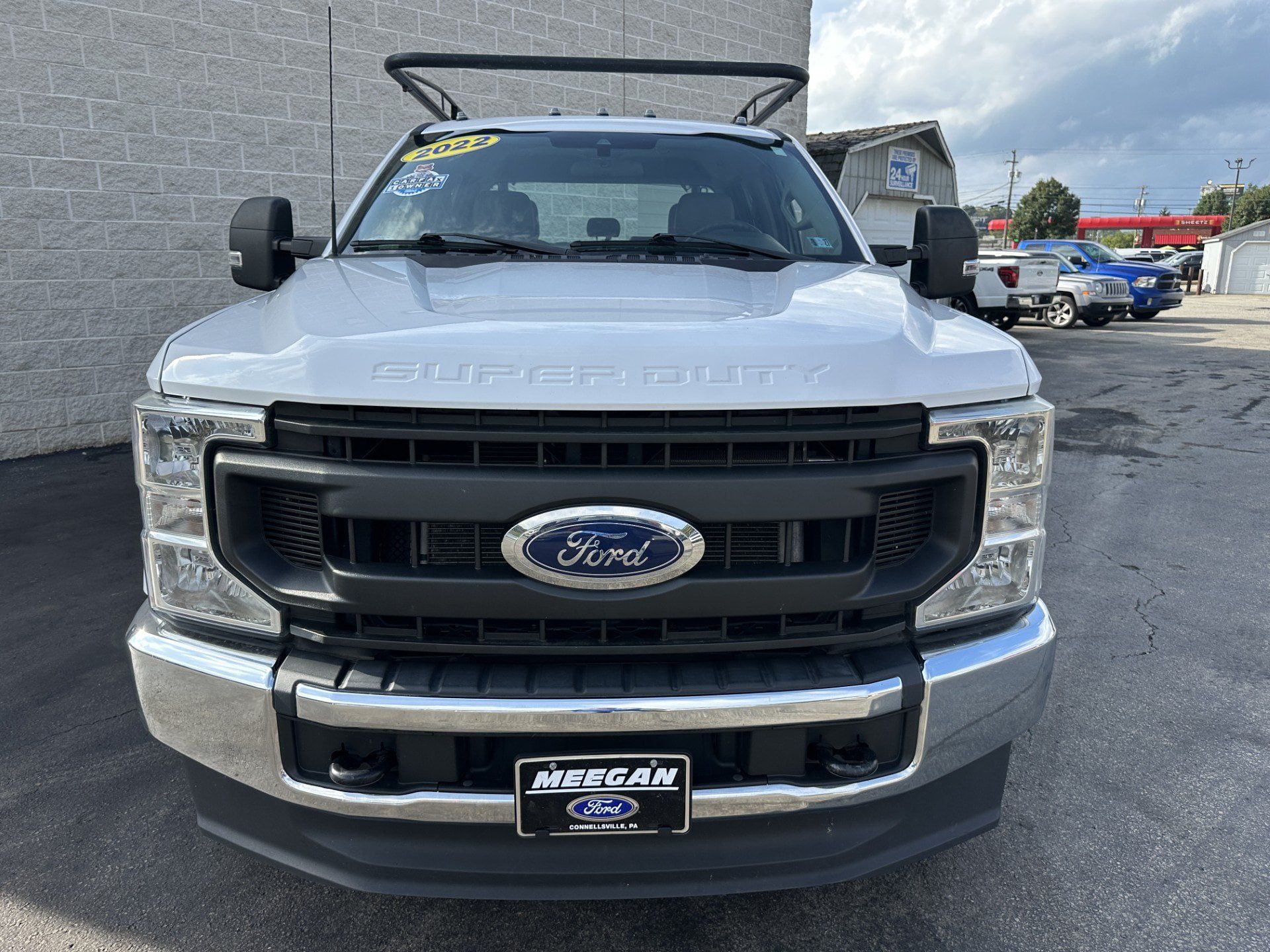 Used 2022 Ford F350 XL w/ Power Equipment Group AWD/4WD image 3