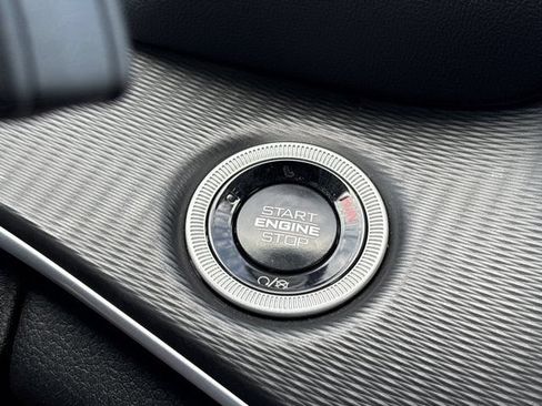 Used 2025 Jeep Grand Cherokee L Laredo RWD image 24
