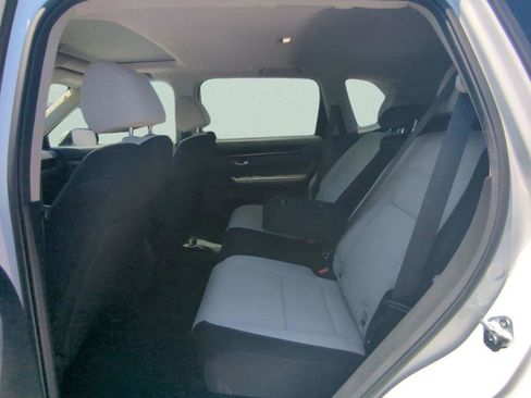 Used 2025 Honda CR-V EX image 11