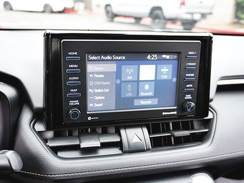 Used 2021 Toyota RAV4 XLE image 24