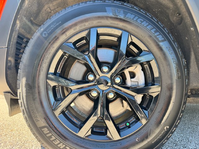 Used 2024 Jeep Grand Cherokee L Altitude AWD/4WD image 37