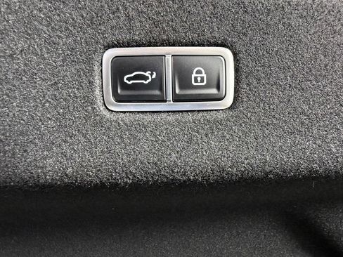 Used 2023 Hyundai Ioniq 6 SEL RWD image 22