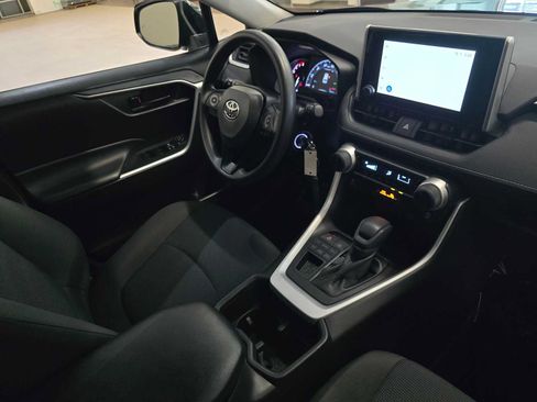 Certified 2023 Toyota RAV4 LE AWD/4WD image 28