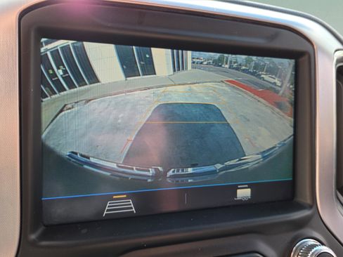 Used 2022 GMC Sierra 1500 Elevation image 20