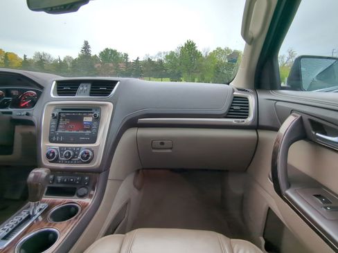 Used 2013 GMC Acadia Denali AWD/4WD image 17