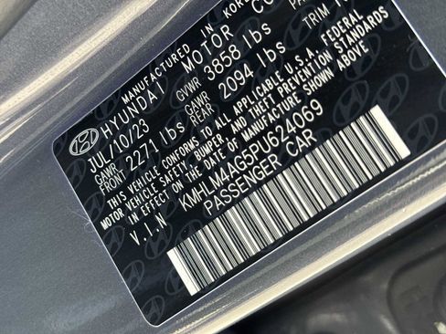 Used 2023 Hyundai Elantra SEL FWD image 25
