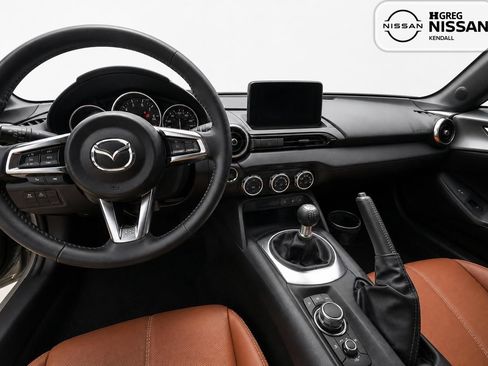 Used 2023 MAZDA MX-5 Miata Grand Touring w/ Weather Package RWD image 8