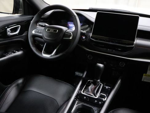 New 2026 Jeep Compass Trailhawk image 20