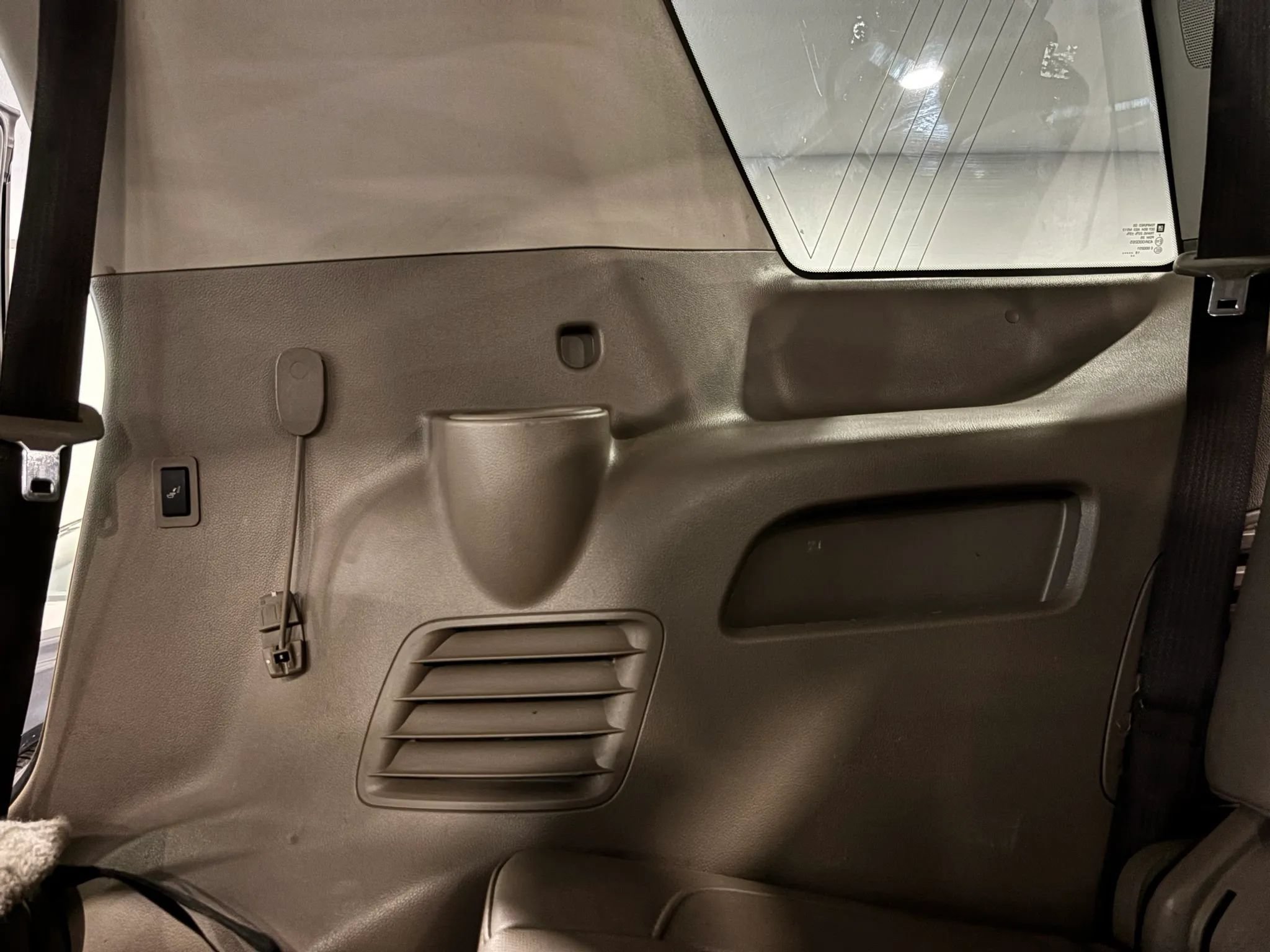 Used 2019 GMC Yukon SLT w/ Open Road Package RWD image 45