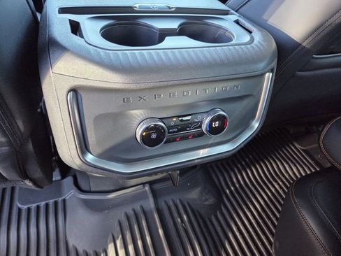 New 2025 Ford Expedition Tremor image 18