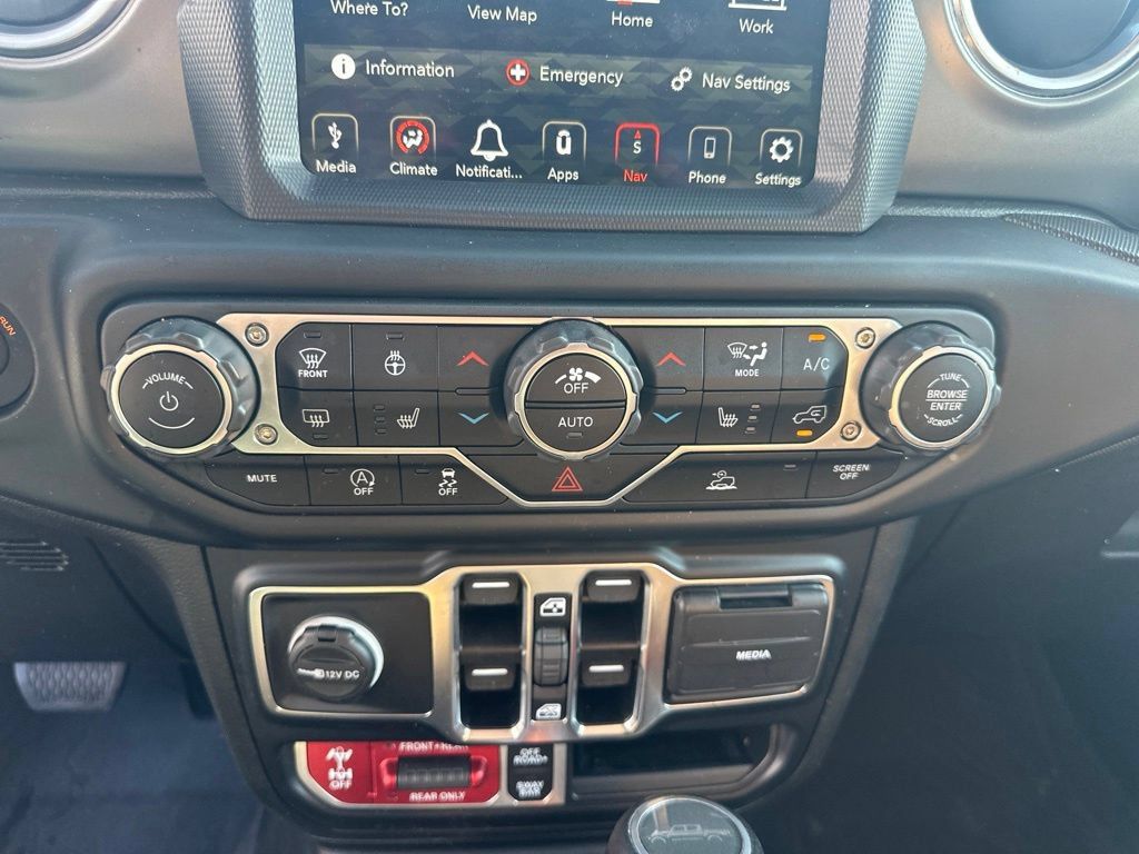 Used 2023 Jeep Gladiator Rubicon w/ Cold Weather Group AWD/4WD image 21