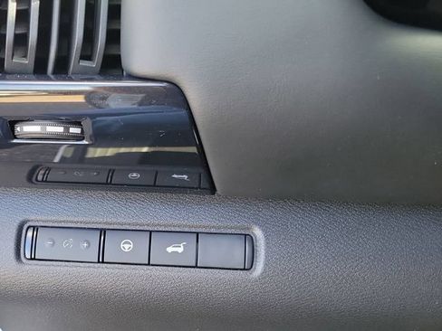 New 2026 Nissan Pathfinder SV w/ Cargo Package FWD image 10