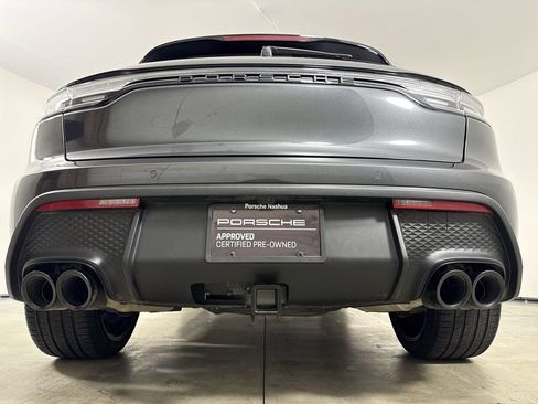 Certified 2023 Porsche Macan S AWD/4WD image 19
