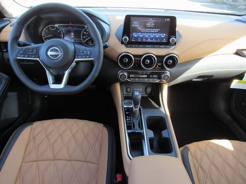 New 2025 Nissan Sentra SV w/ SV Premium Package image 9