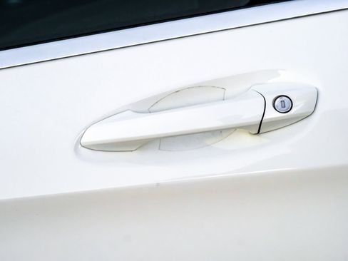 Used 2019 Mercedes-Benz GLA 250 w/ Convenience Package image 41