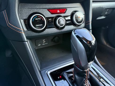 Certified 2022 Subaru Crosstrek 2.5i Limited w/ Moonroof Package 2 image 20