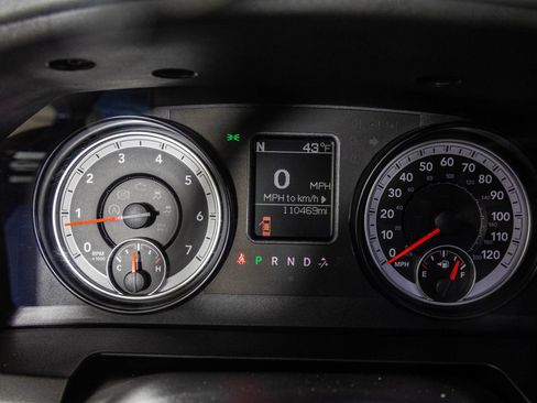 Used 2015 RAM 1500 Big Horn image 32