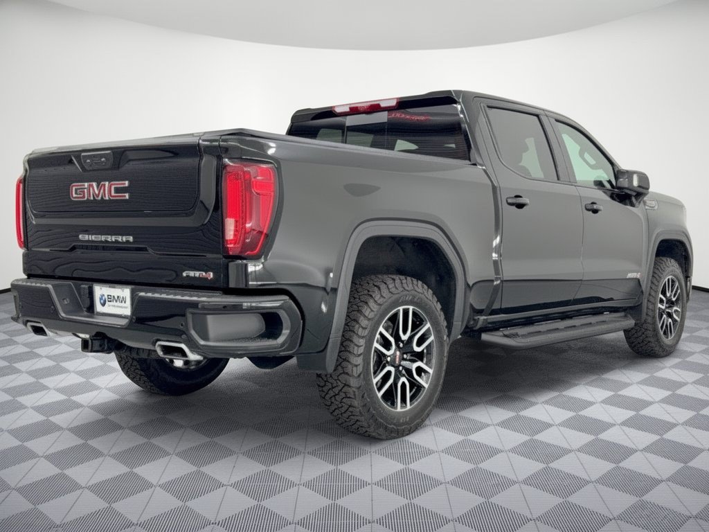 Used 2025 GMC Sierra 1500 AT4 w/ AT4 Premium Package AWD/4WD image 9