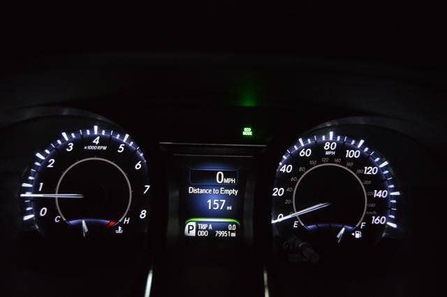 Used 2014 Toyota Avalon Limited FWD image 17