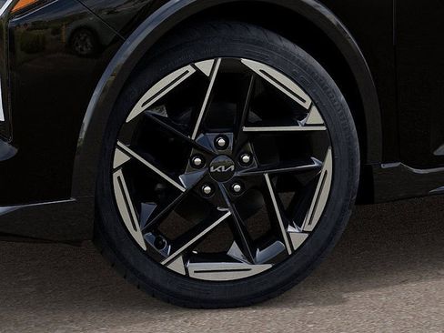 New 2025 Kia K4 GT-Line image 9