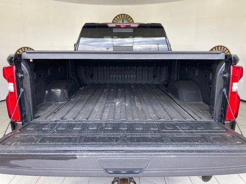 Used 2020 Chevrolet Silverado 2500 High Country w/ Technology Package AWD/4WD image 27