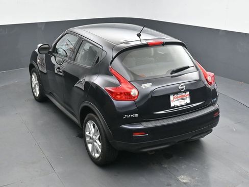 Used 2014 Nissan Juke S FWD image 25