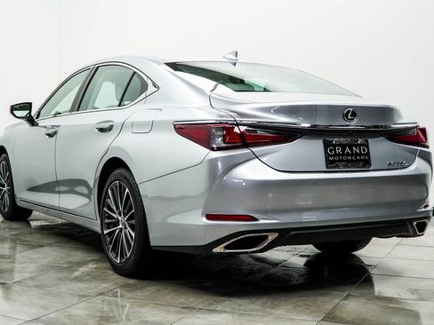 Used 2024 Lexus ES 350 w/ Premium Package image 11