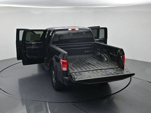 Used 2017 Ford F150 XLT w/ Equipment Group 302A Luxury AWD/4WD image 46