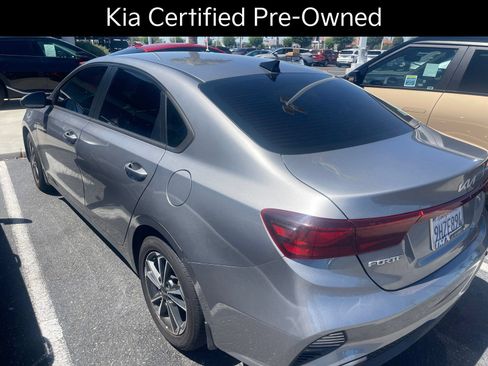Certified 2023 Kia Forte LXS FWD image 7