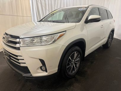 Used 2017 Toyota Highlander AWD V6