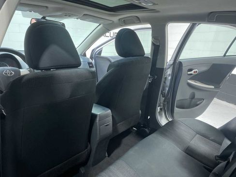 Used 2011 Toyota Corolla S image 12
