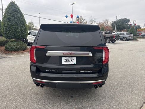 Used 2022 GMC Yukon XL Denali w/ Denali Ultimate Package image 4