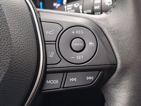 Used 2023 Toyota RAV4 XLE image 18