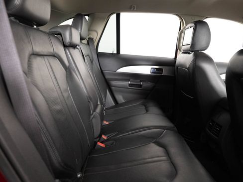 Used 2013 Lincoln MKX AWD image 22