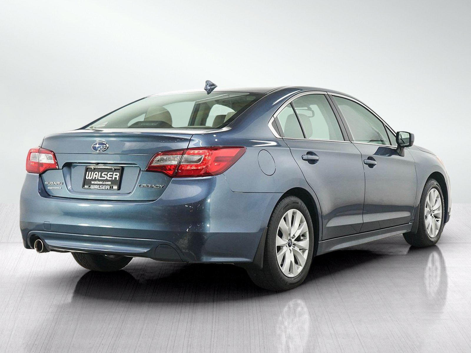 Used 2016 Subaru Legacy 2.5i Premium w/ Moonroof Package AWD/4WD image 5