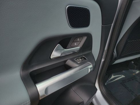 Certified 2026 Mercedes-Benz GLB 35 AMG 4MATIC image 28
